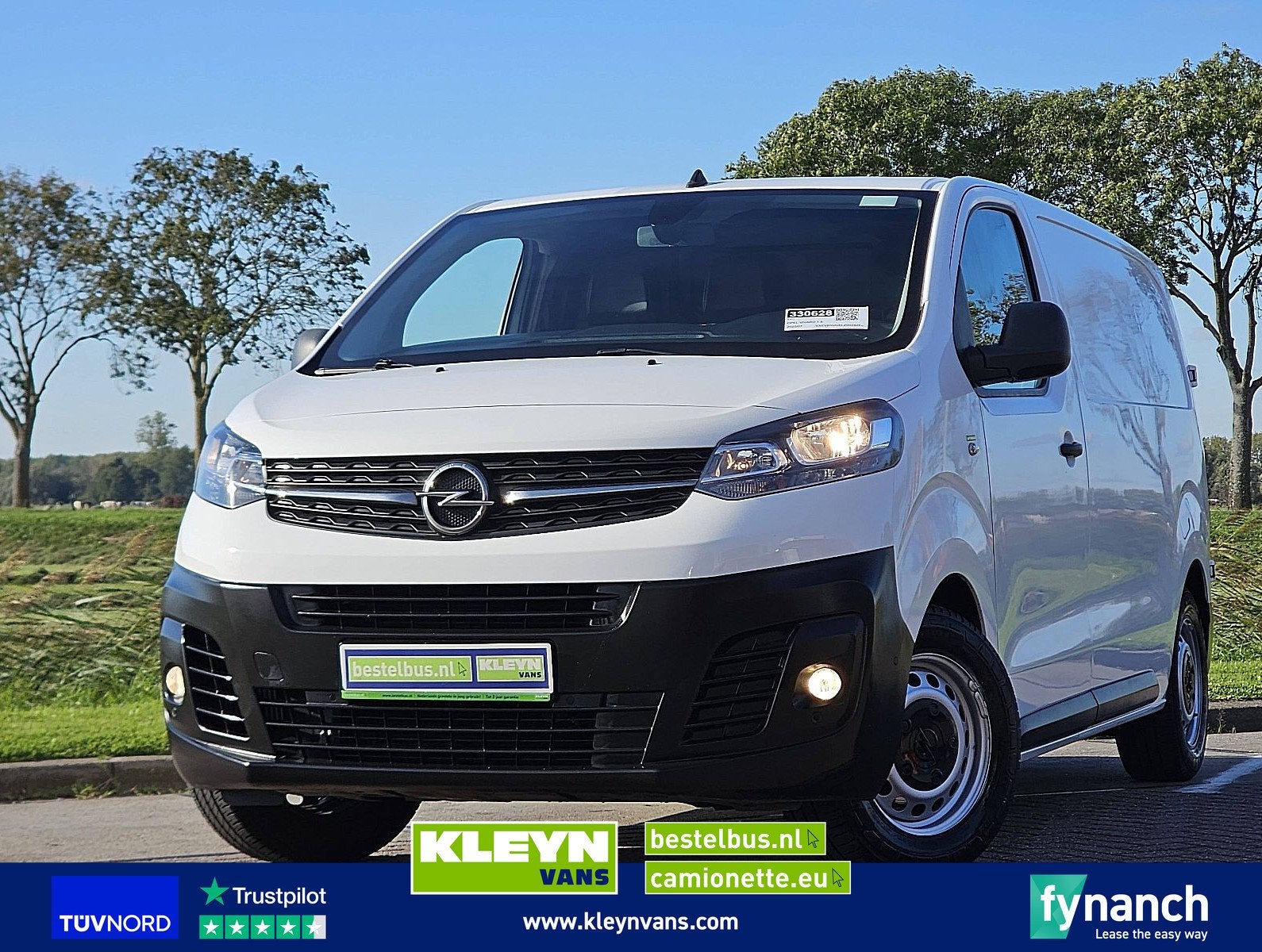 OPEL VIVARO 1.5 L2 Navi NAP Euro6 Airco Trekhaak 3-Zits/Leer, 1556 kg, Gebruikt, Euro 6, Bluetooth