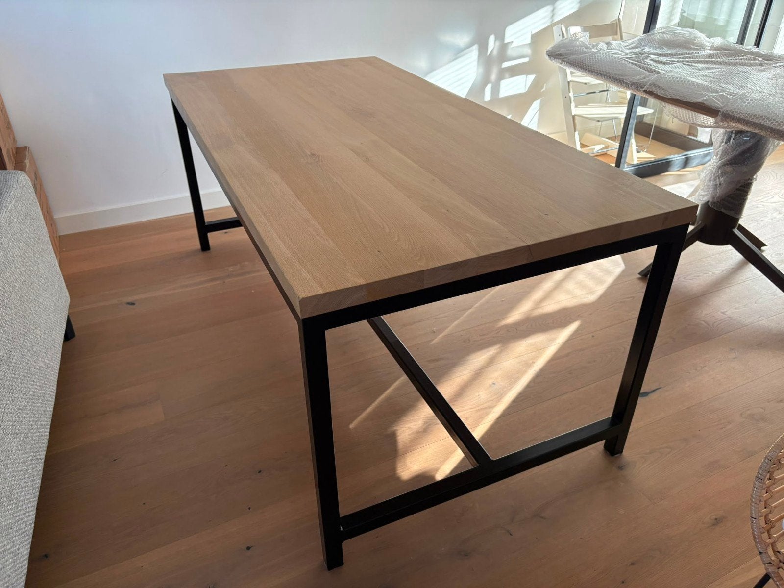 Massief eikenhouten eet tafel 180x90cm in nieuwstaat, Ophalen, 200 cm of meer, 50 tot 100 cm, Zo goed als nieuw