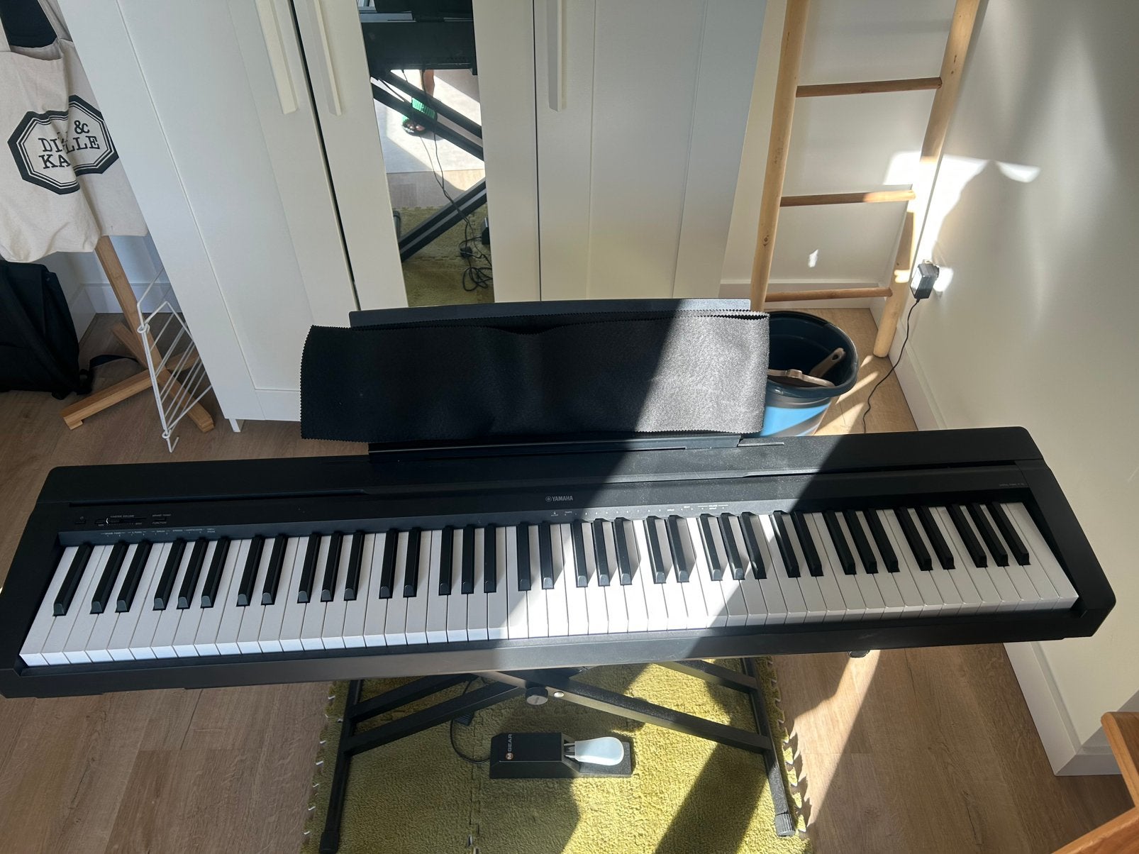 Digital piano Yamaha P-45, Ophalen, Zo goed als nieuw, Zwart