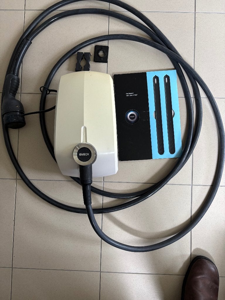 EVbox, Auto diversen, Laadpalen, Ophalen of Verzenden, Gebruikt, Laadpaal en Laadkabel