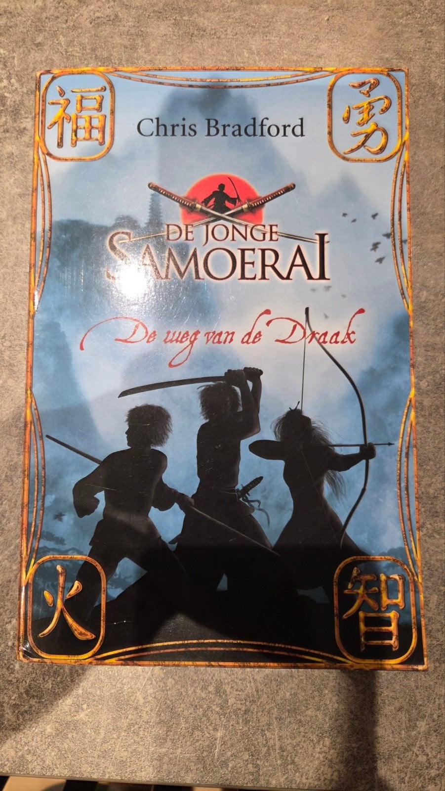 De Jonge Samoerai: De Weg van de Draak - Chris Bradford, Ophalen of Verzenden, Zo goed als nieuw, Chris Bradford