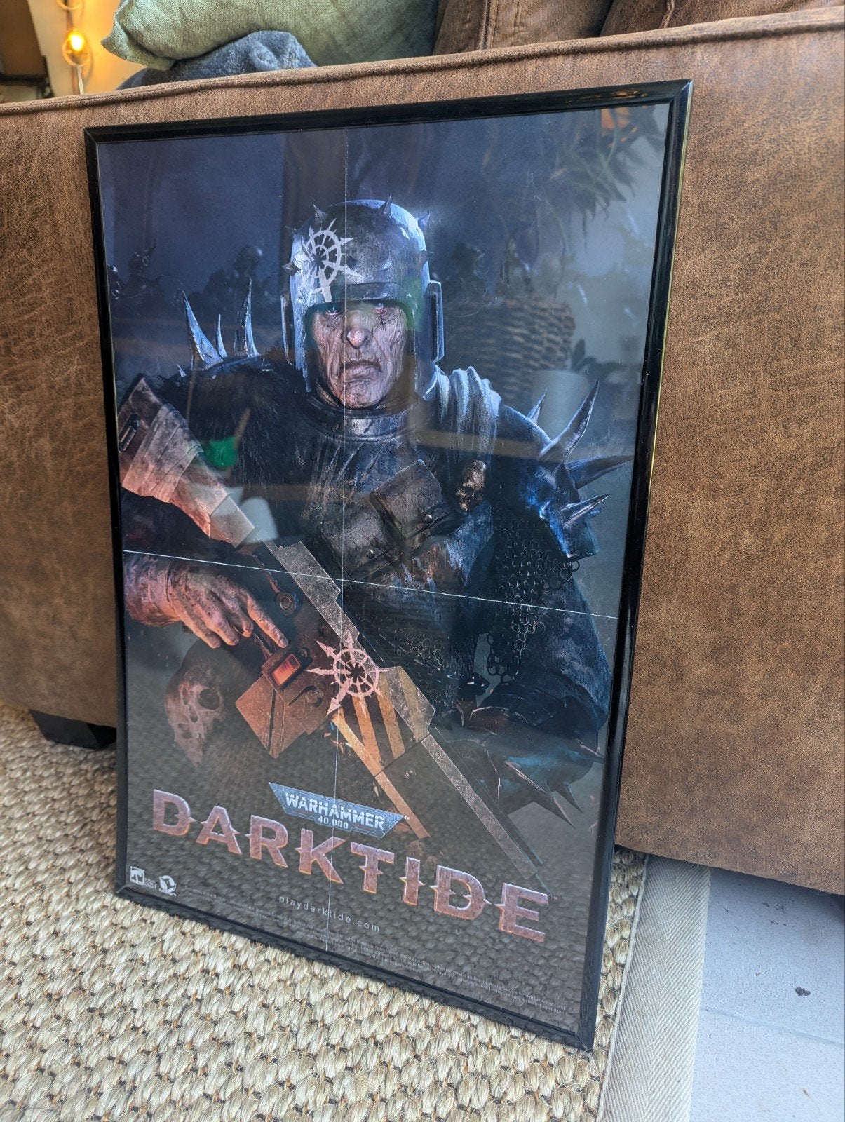 Warhammer 40K Darktide Poster in Lijst, Ophalen of Verzenden, Zo goed als nieuw, Warhammer 40000, Toebehoren