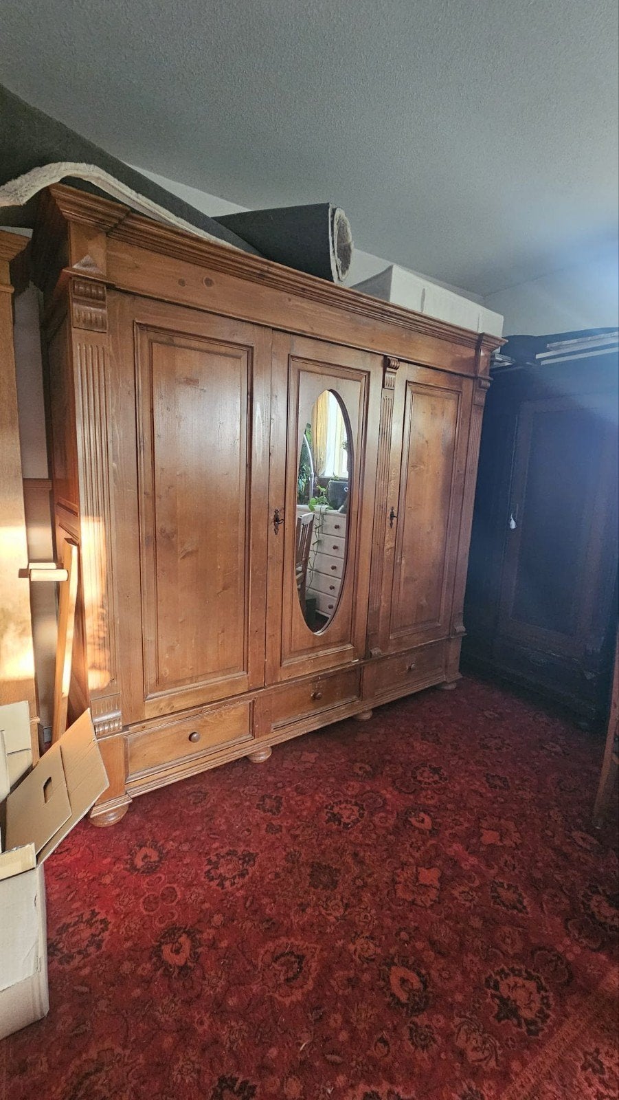 Grote prachtige kledingkast - veel opbergruimte, Huis en Inrichting, Ophalen, Met deur(en), Gebruikt, 200 cm of meer