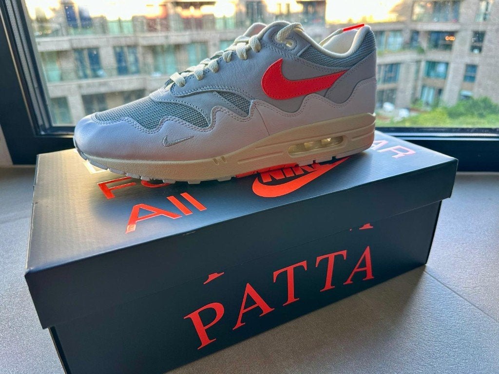 Nike x Patta Air Max 1 White Hyper Crimson EU 46 US 12, Kleding | Heren, Schoenen, Wit, Nieuw, Ophalen of Verzenden, Sneakers of Gympen