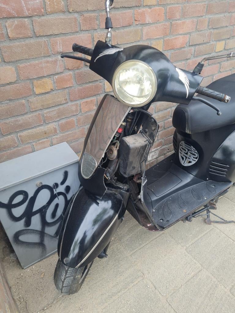 Scoeter te koop, Ophalen of Verzenden, Gebruikt, Benzine, Overige merken