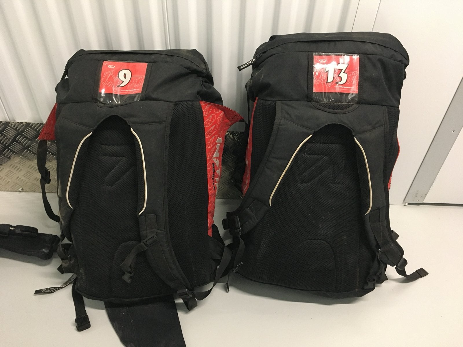 Complete Kitesurf Set: Ozone Instinct, Underground Board, Tr, Watersport en Boten, Kitesurfen, Ophalen, Gebruikt, Kitesurf-set