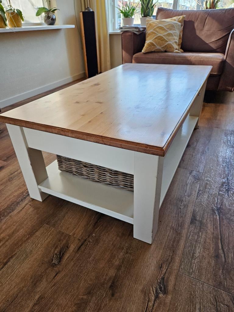 Salontafel, Grenen, 130x70x46 cm, Huis en Inrichting, Tafels | Salontafels, Ophalen, Grenen, Zo goed als nieuw, Minder dan 50 cm
