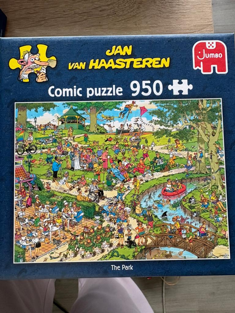 Jan vanhaasteren puzzels. 950 stukjes, Ophalen of Verzenden, 500 t/m 1500 stukjes, Zo goed als nieuw