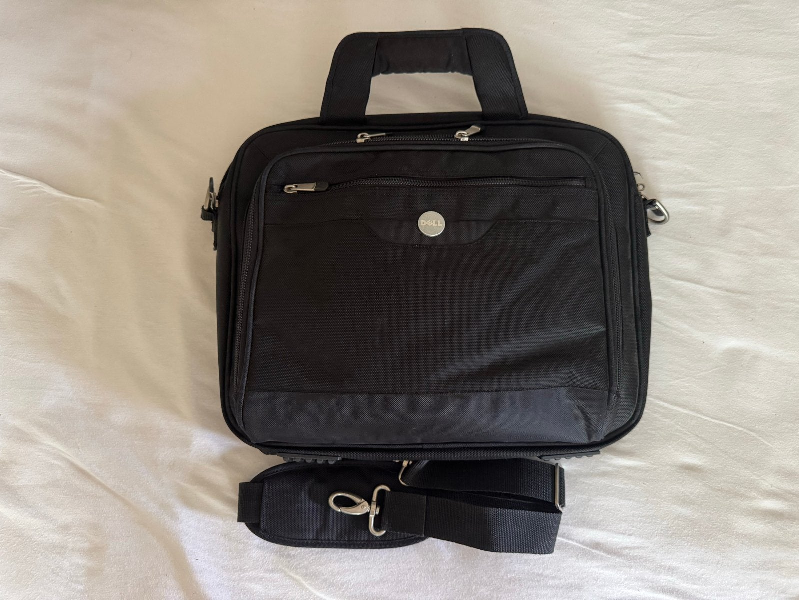 Zwarte laptoptas met schouderband - Dell 30 x40 cm, Computers en Software, Laptoptassen, Gevoerd laptopvak, 15 inch, Nieuw, Ophalen of Verzenden