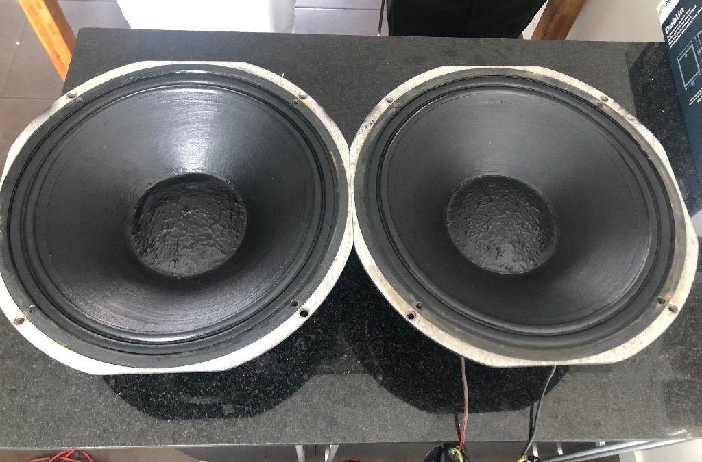 Fane Studio Colossus 15 bass speakers, Audio, Tv en Foto, Luidsprekers, Gebruikt, Subwoofer, Ophalen, 150 watt of meer
