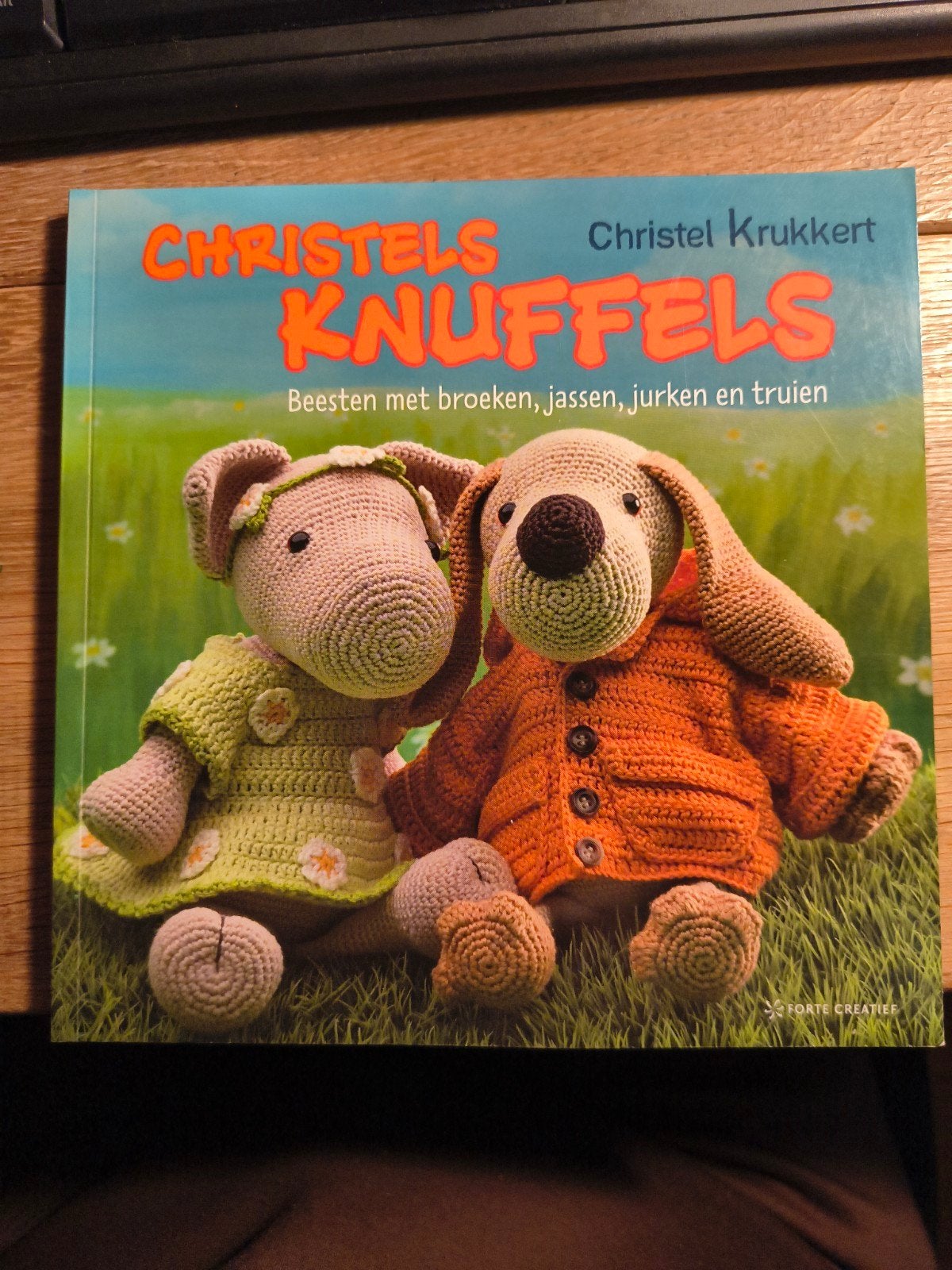Christel Krukkert - Christels knuffels, Breien en Haken, Ophalen of Verzenden, Zo goed als nieuw, Christel Krukkert