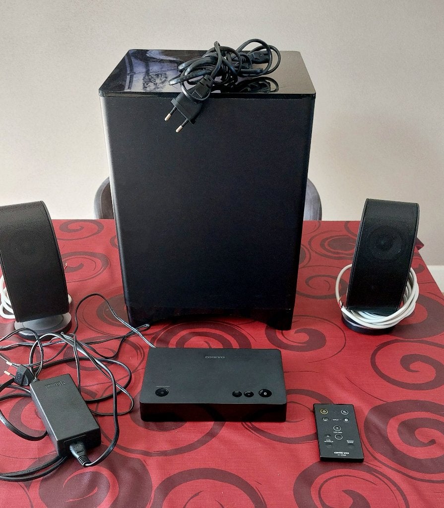 Onkyo LS3100 - 2.1 set met Bluetooth