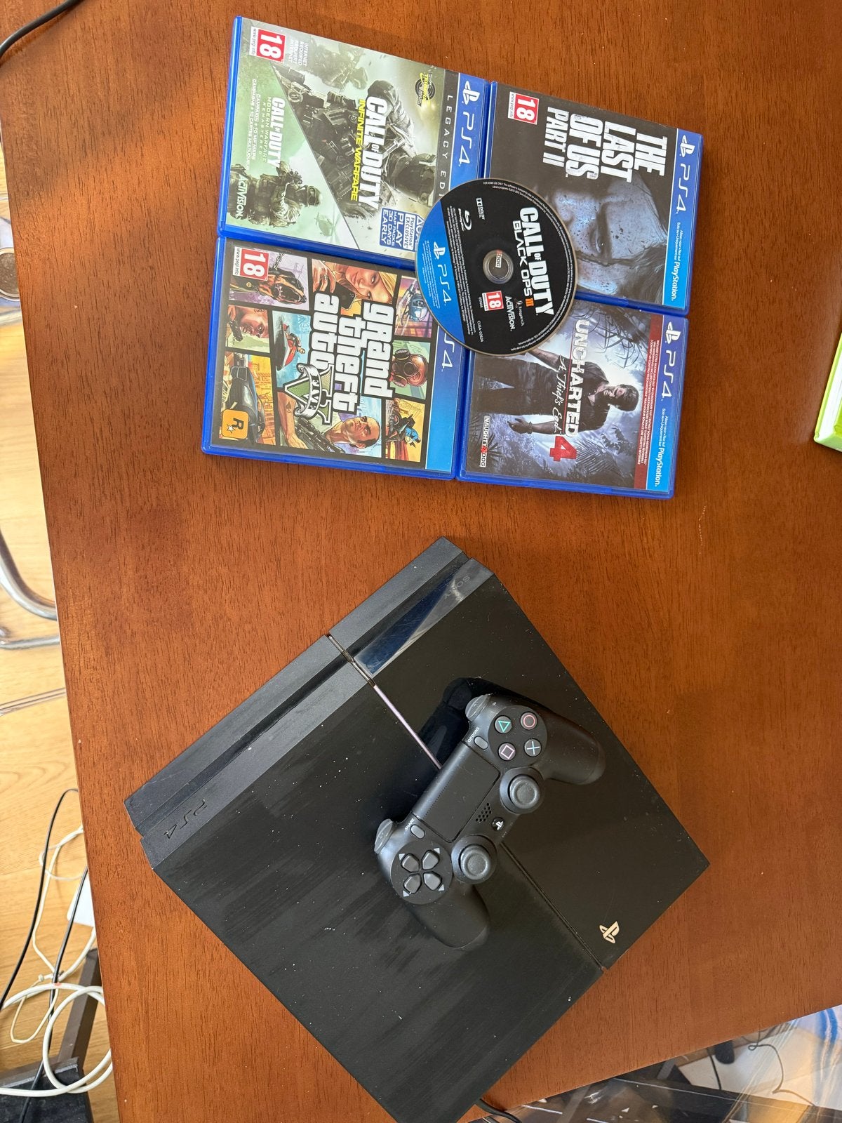 Playstation 4 met controller en 5 games, Ophalen, Met 1 controller, Original, Gebruikt