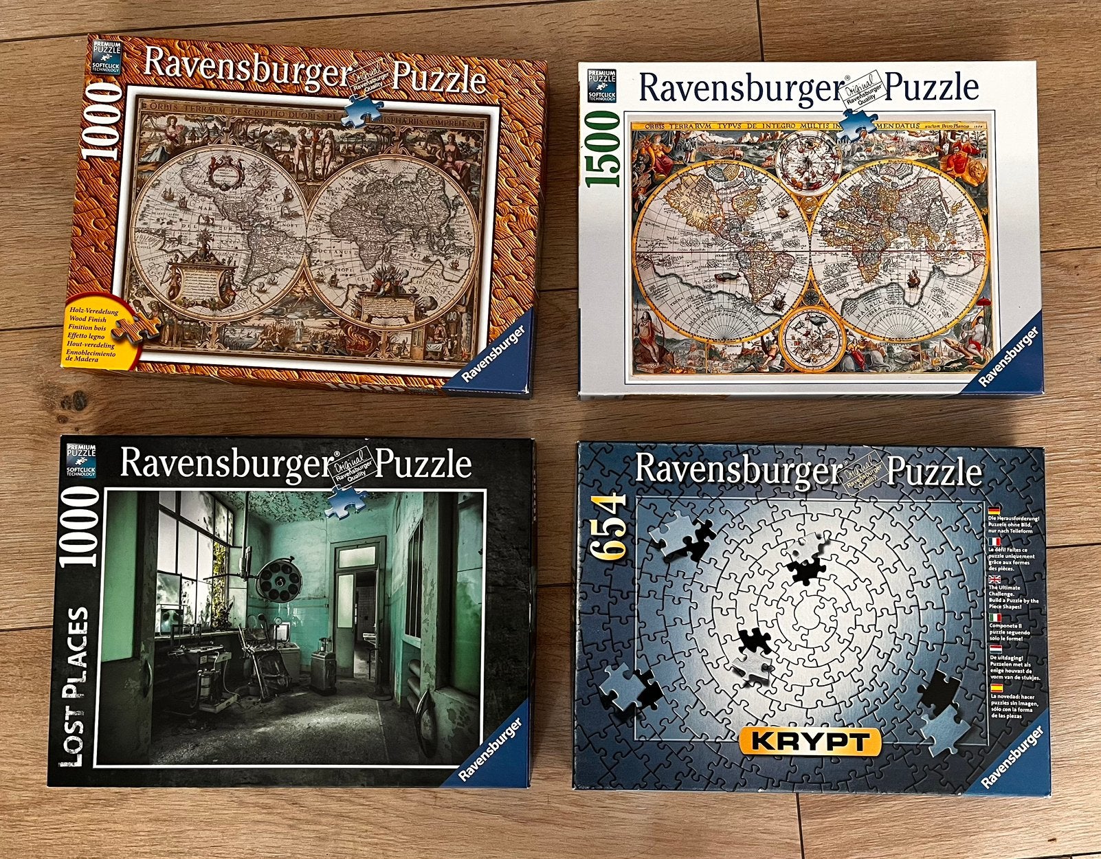 4 Ravensburger Antiek Wereldkaard PsychiatrieKrypt, Hobby en Vrije tijd, Ophalen of Verzenden, 500 t/m 1500 stukjes, Zo goed als nieuw