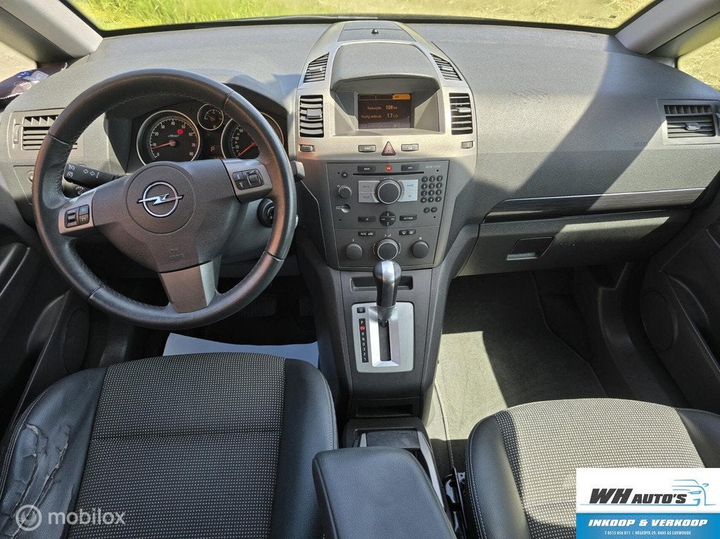 Opel Zafira 2.2 Cosmo AUTOMAAT, Gebruikt, 4 cilinders, 150 pk, 7 stoelen