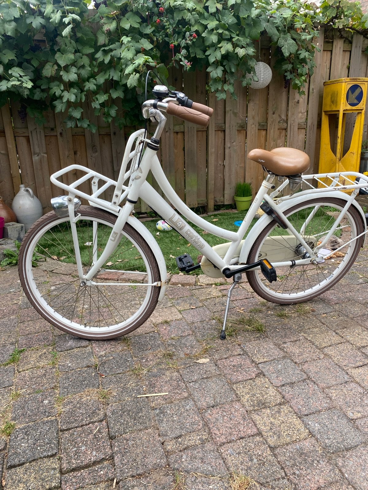 Cortina U4 meisjesfiets - Wit met bruine accenten 24 inch, Ophalen, Terugtraprem, Versnellingen, Gebruikt