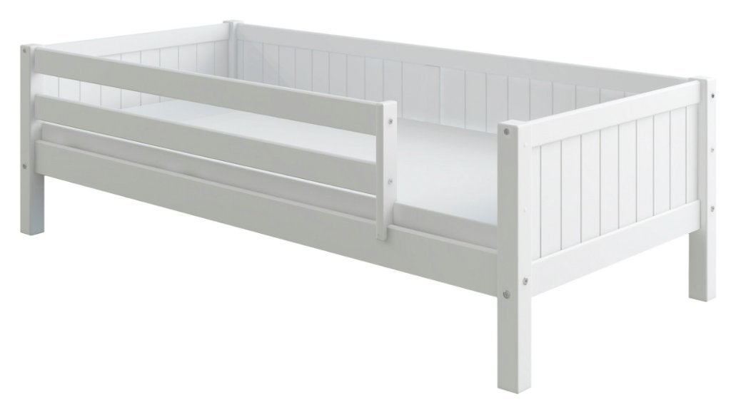 Kinderbed Puck wit met uitvalbeveiliging, Ophalen, 85 tot 100 cm, Zo goed als nieuw, Lattenbodem