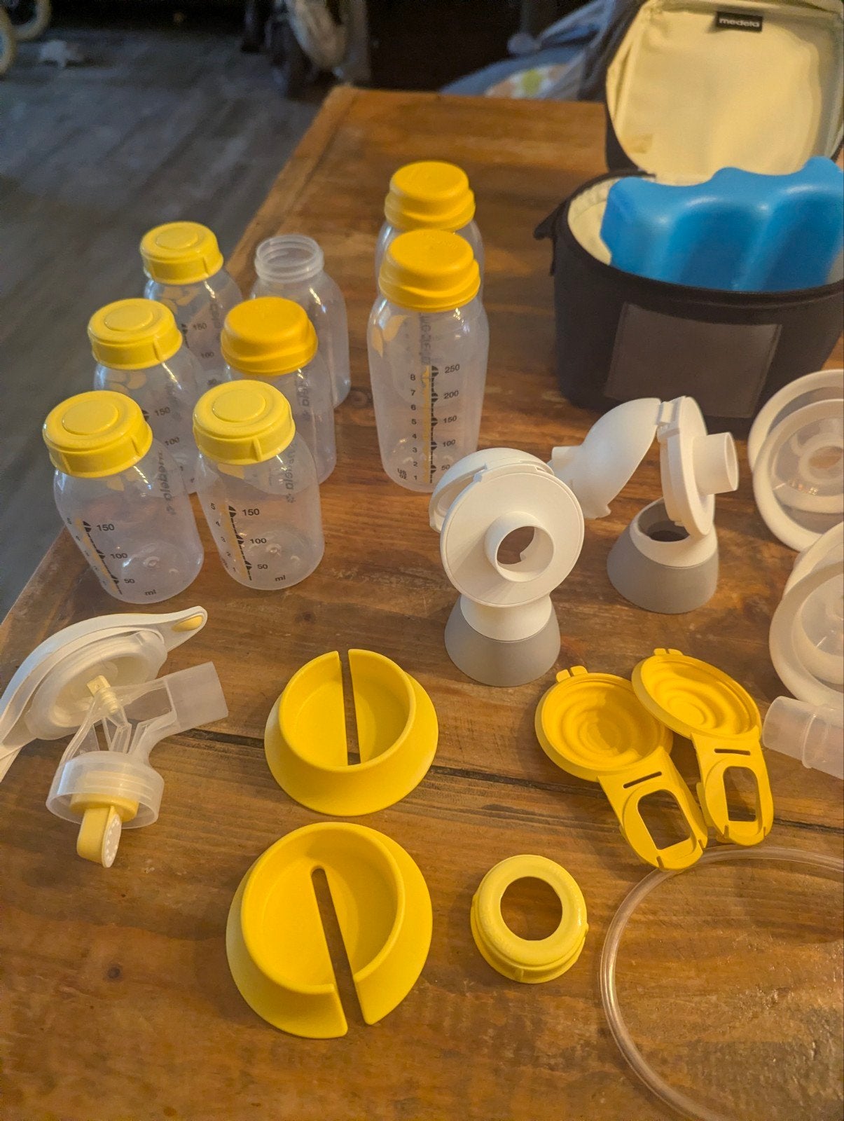 Medela Freestyle Handsfree en Swing Maxi borstkolf, Ophalen of Verzenden, Gebruikt