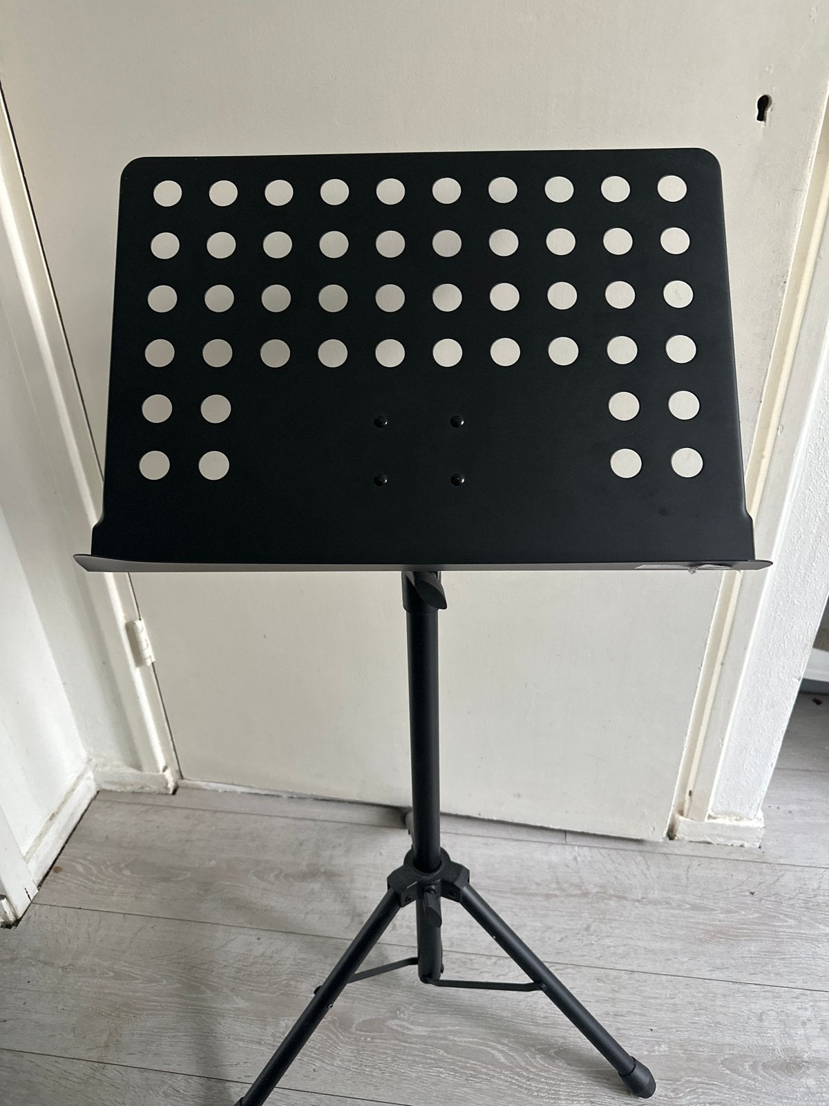 Muziekstandaard, Muziek en Instrumenten, Ophalen
