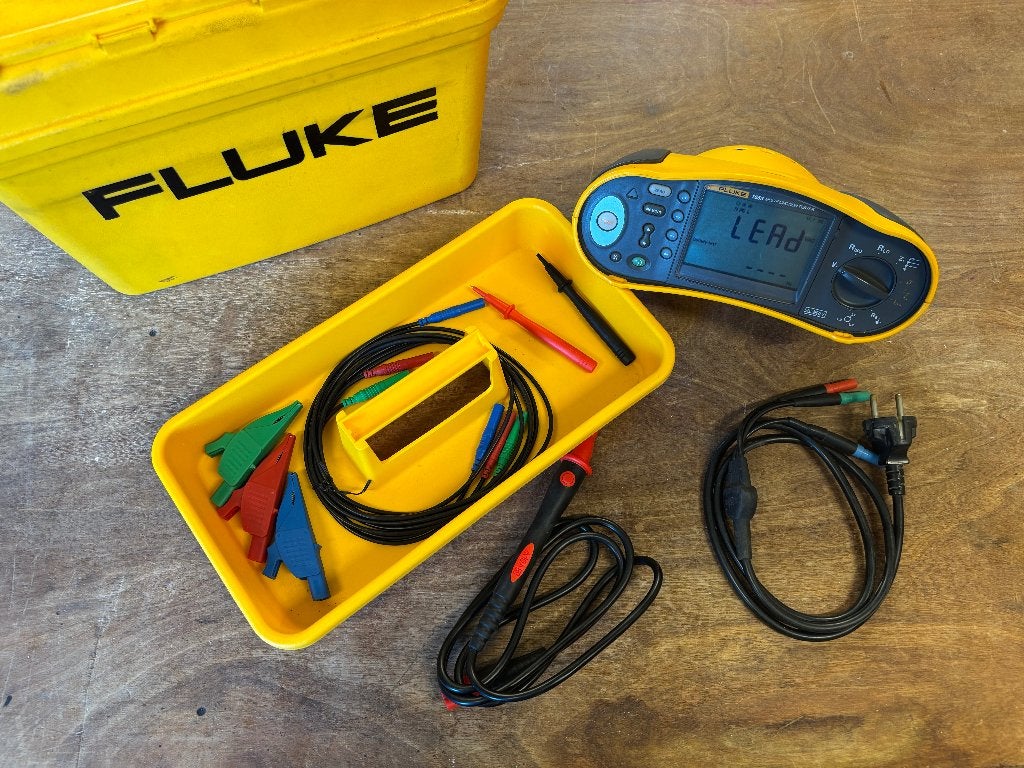 Fluke 1653 Installatietester met koffer, Doe-het-zelf en Verbouw, Meetapparatuur, Ophalen of Verzenden, Gebruikt, Multimeter