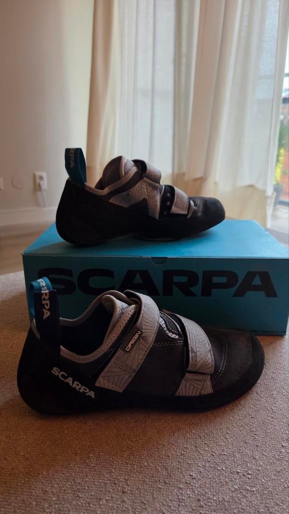 Scarpa Klimschoenen - Maat 43.5, Ophalen of Verzenden, Zo goed als nieuw, Klimsportschoenen