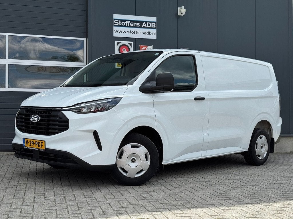 Ford Transit Custom 300 2.0 TDCI L1H1 Trend 136pk | CarPlay, Zwart, 4 cilinders, Wit, 14 km/l