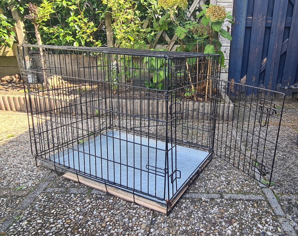 Honden Bench middel groot, Ophalen, Gebruikt