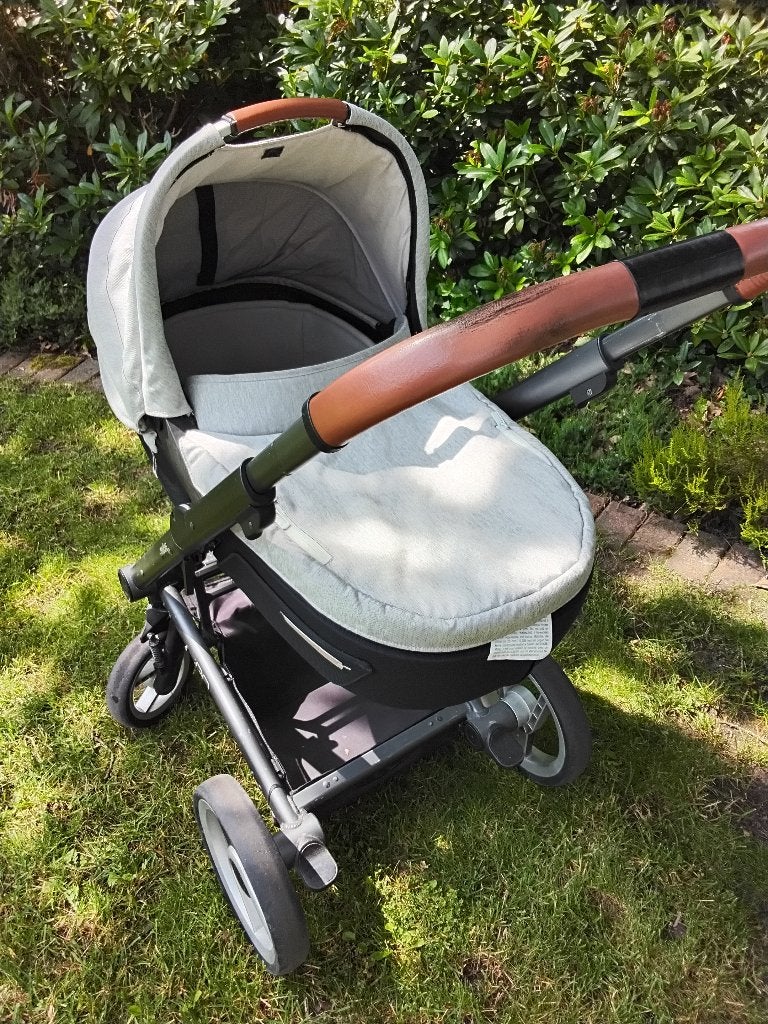 Mutsy iGo, complete combi kinderwagen met alle toebehoren, Ophalen, Gebruikt, Combiwagen, Mutsy
