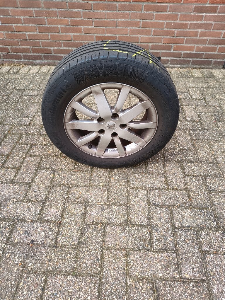 Banden op lichtmetalen velgen, Auto-onderdelen, Banden en Velgen, Ophalen, Gebruikt, 16 inch, 205 mm