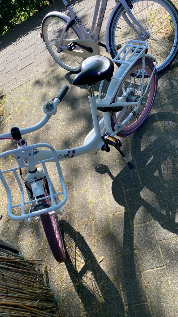 Zeer net meisjesfietsje onbeschadigd!, Fietsen en Brommers, Ophalen, Zo goed als nieuw
