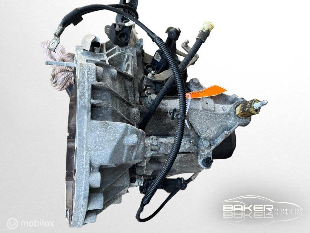 Versnellingsbak Renault Clio IV 0.9 TCe (13-20) JR5357, Gebruikt, Renault, Ophalen of Verzenden