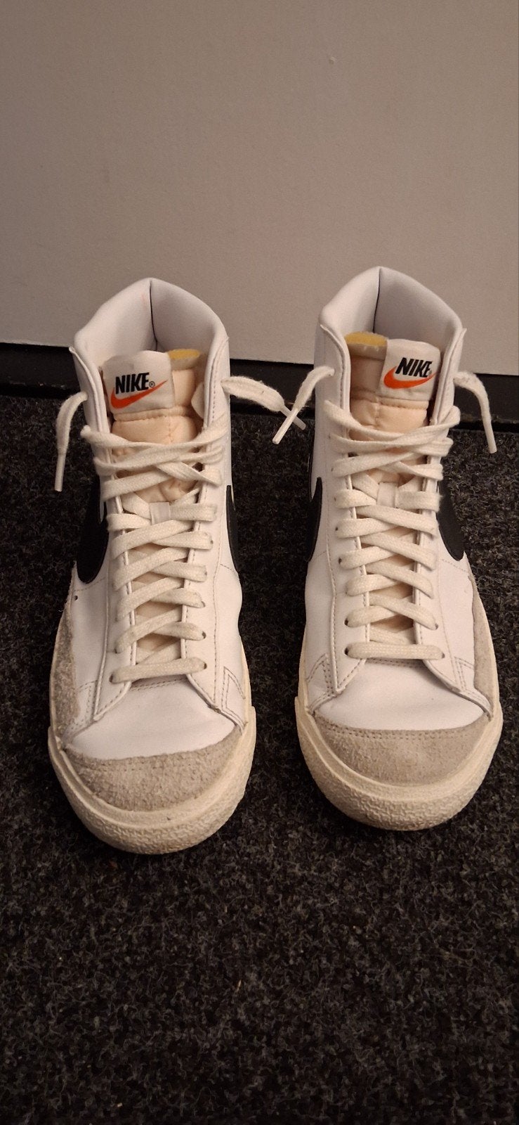 Nike sport schoenen mag zo snel mogelijk weg, Ophalen, Zo goed als nieuw, Schoenen