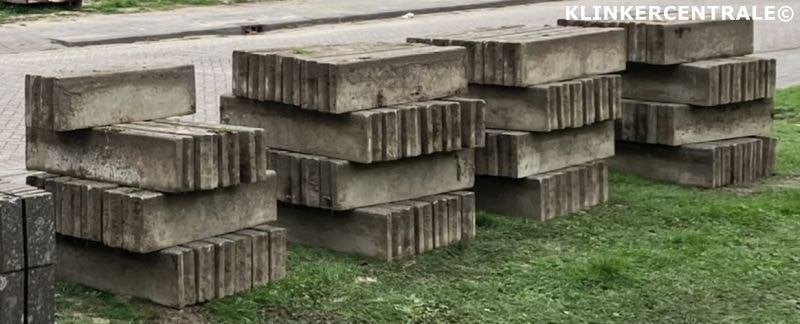 130st banden 12x25x100cm betonbanden stoepranden trottoirban, Bij dit gebruikte product niet te achterhalen, Gebruikt, Verzenden