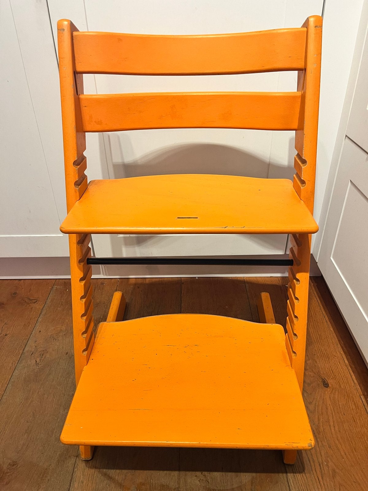 Stokke Tripp Trapp meegroeistoel - Oranje, Kinderen en Baby's, Ophalen, Gebruikt, Meegroeistoel, Aanschuifbaar