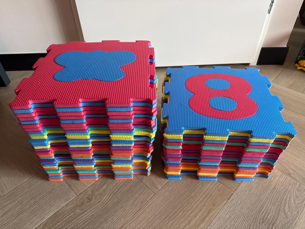 Kleurrijke foam puzzelmat voor kinderen, Ophalen of Verzenden, Gebruikt, Overige typen
