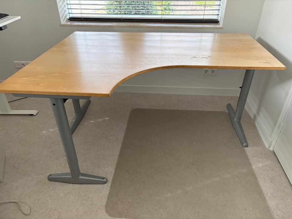 IKEA bureau , gratis, Ophalen, Gebruikt