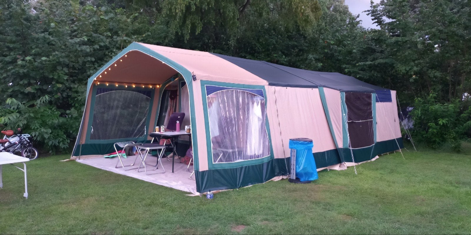 Cabanon Jupiter vouwwagen uit 2002, Ophalen, Cabanon, Aanwezig, Tot en met 4