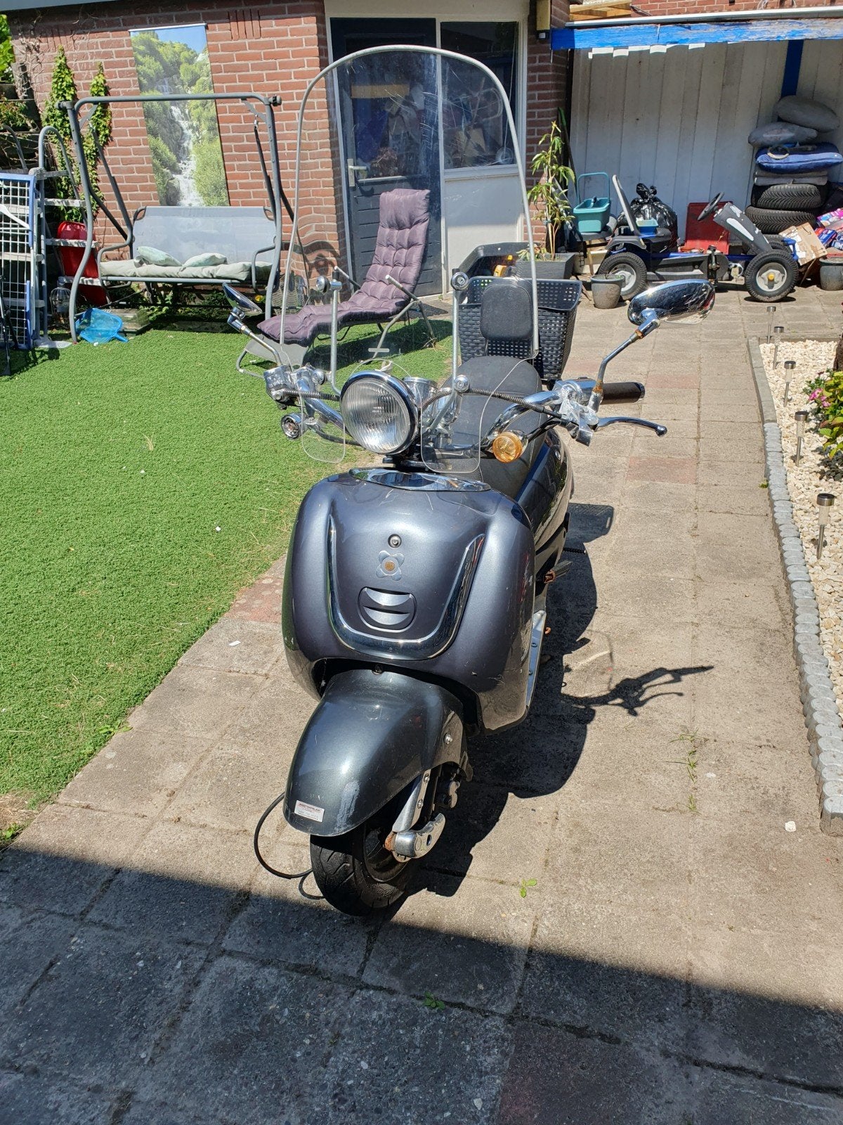 Te koop: AGM Retro Scooter – stijlvoll en comfortabel, Fietsen en Brommers, Snorfietsen en Snorscooters, Ophalen of Verzenden