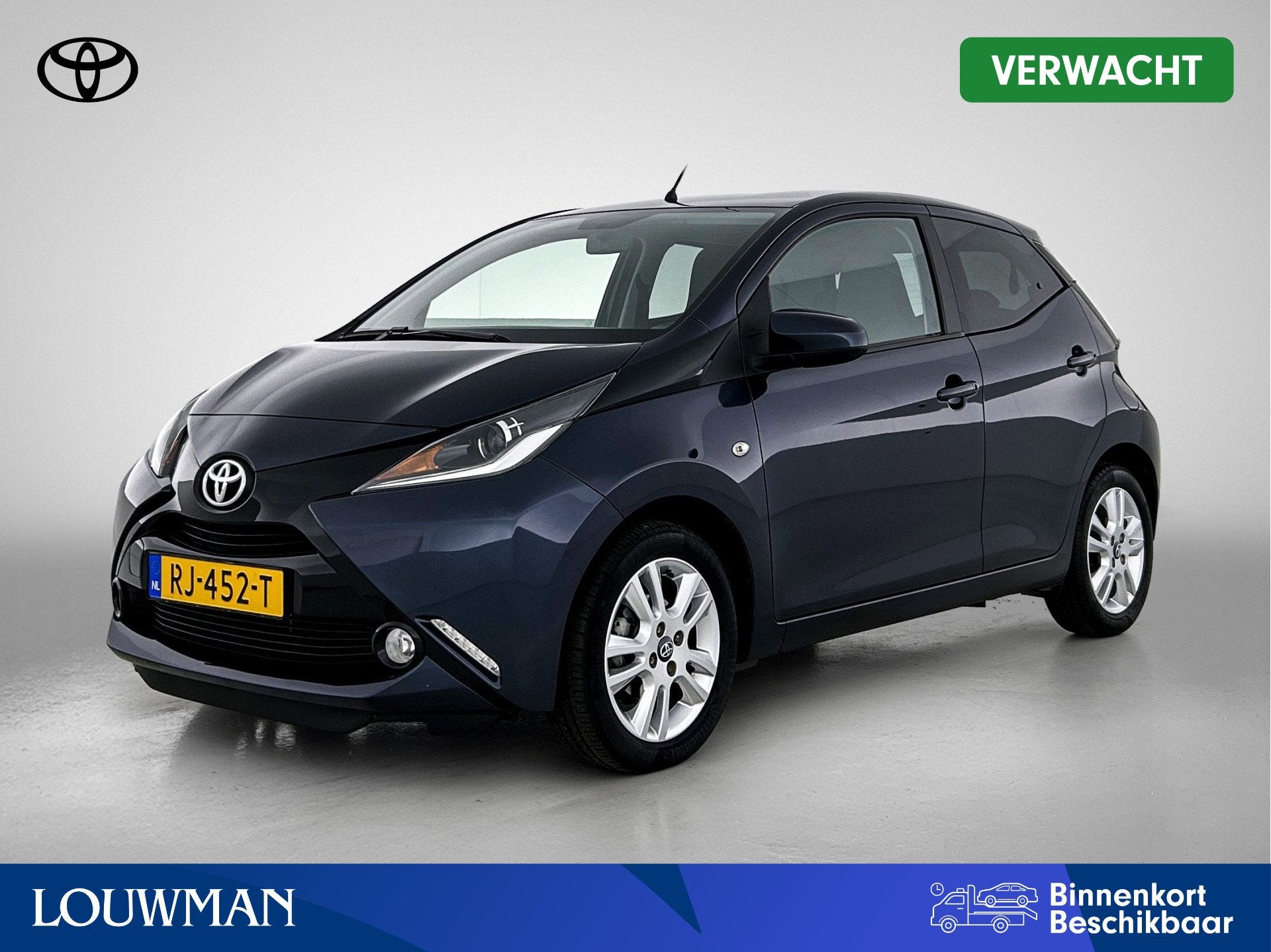 Toyota Aygo 1.0 VVT-i x-joy automaat | Dealer onderhouden |, Auto's, 12 maanden, Gebruikt, Euro 6, Leder en Stof