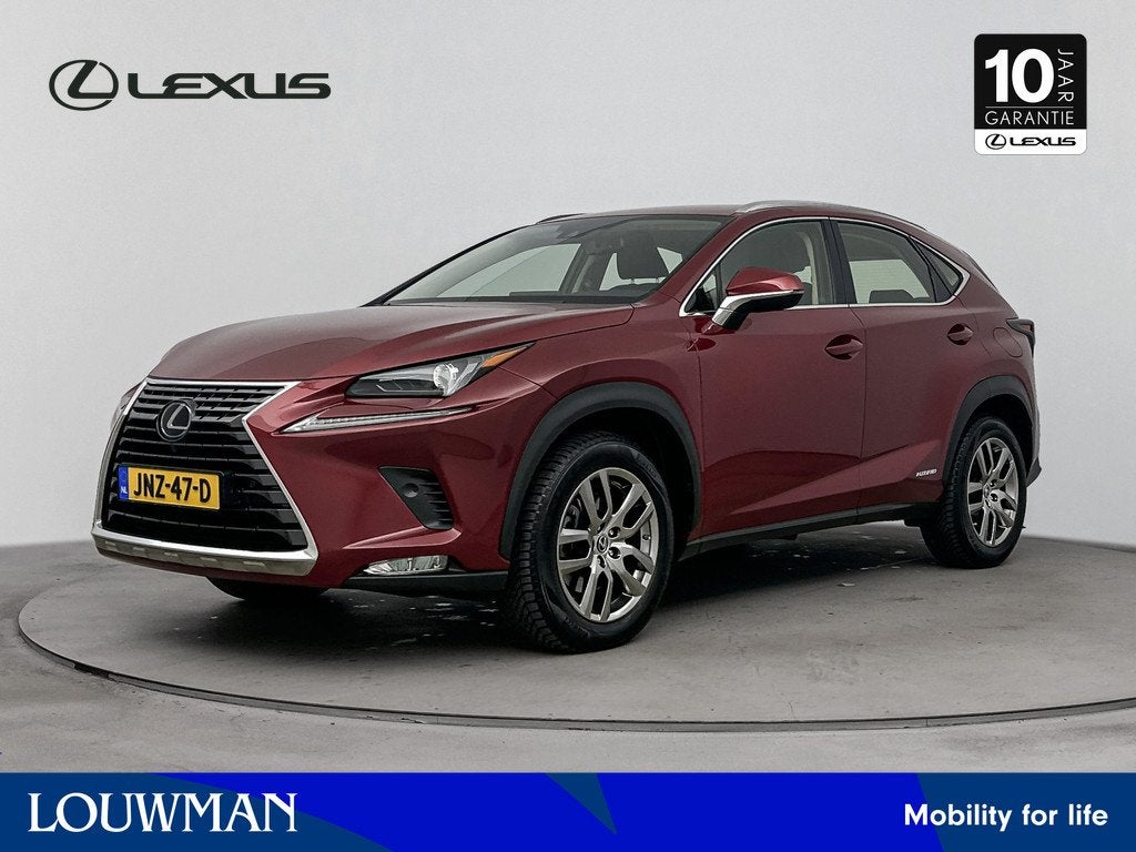Lexus NX 300h AWD Business Line Pro | Carplay | Stoelverwarm, Auto's, Lexus, Automaat, 12 maanden, 1760 kg, Leder