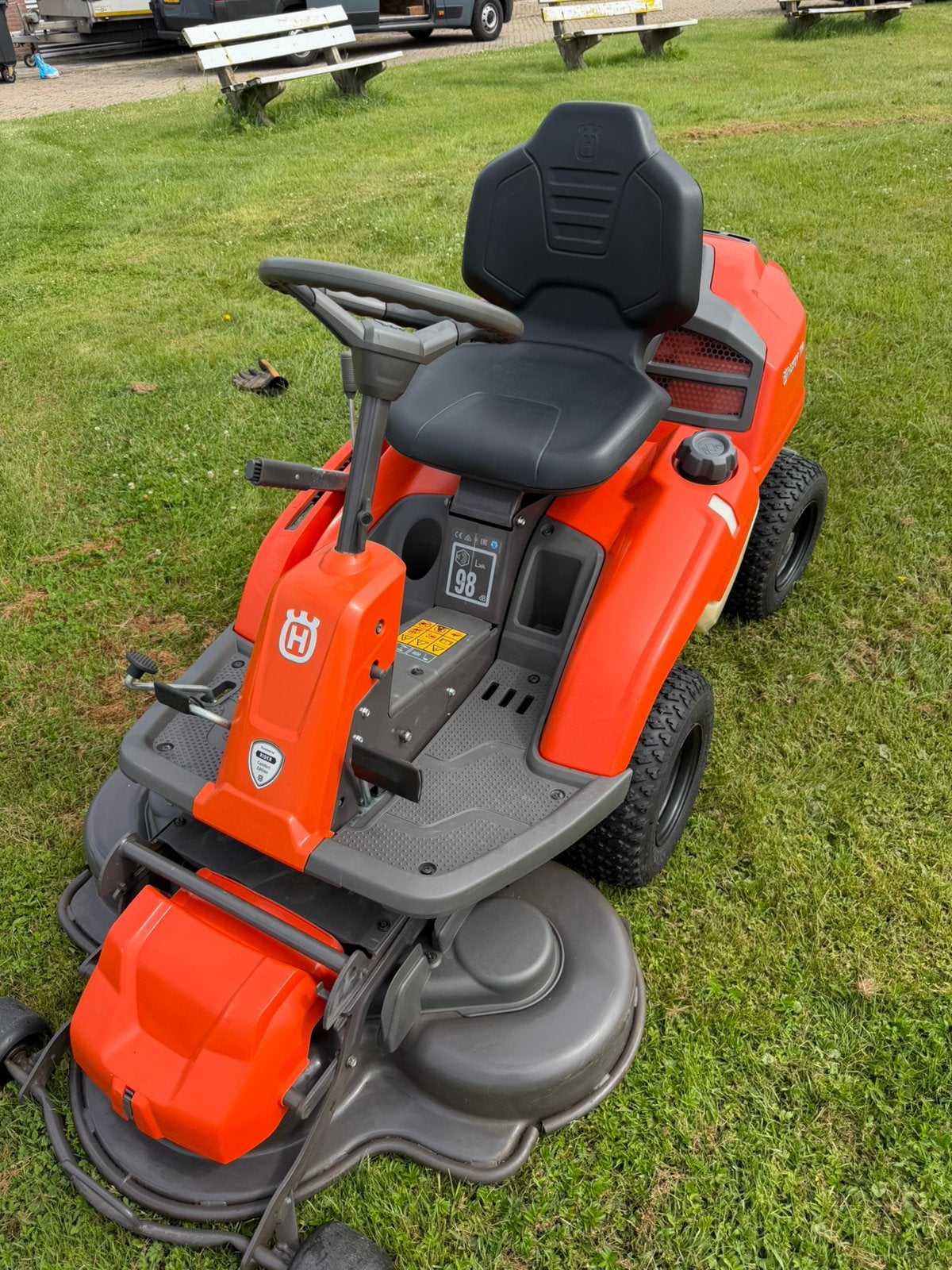 Husqvarna Rider 214 TC, Tuin en Terras, Zitmaaiers, Ophalen of Verzenden, Zo goed als nieuw