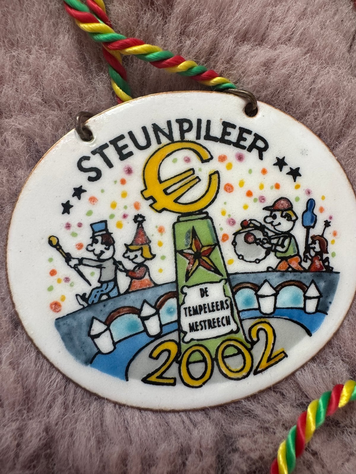 Tempeleers Mestreech steunpileer 2002 medaille, Ophalen of Verzenden, Overige materialen