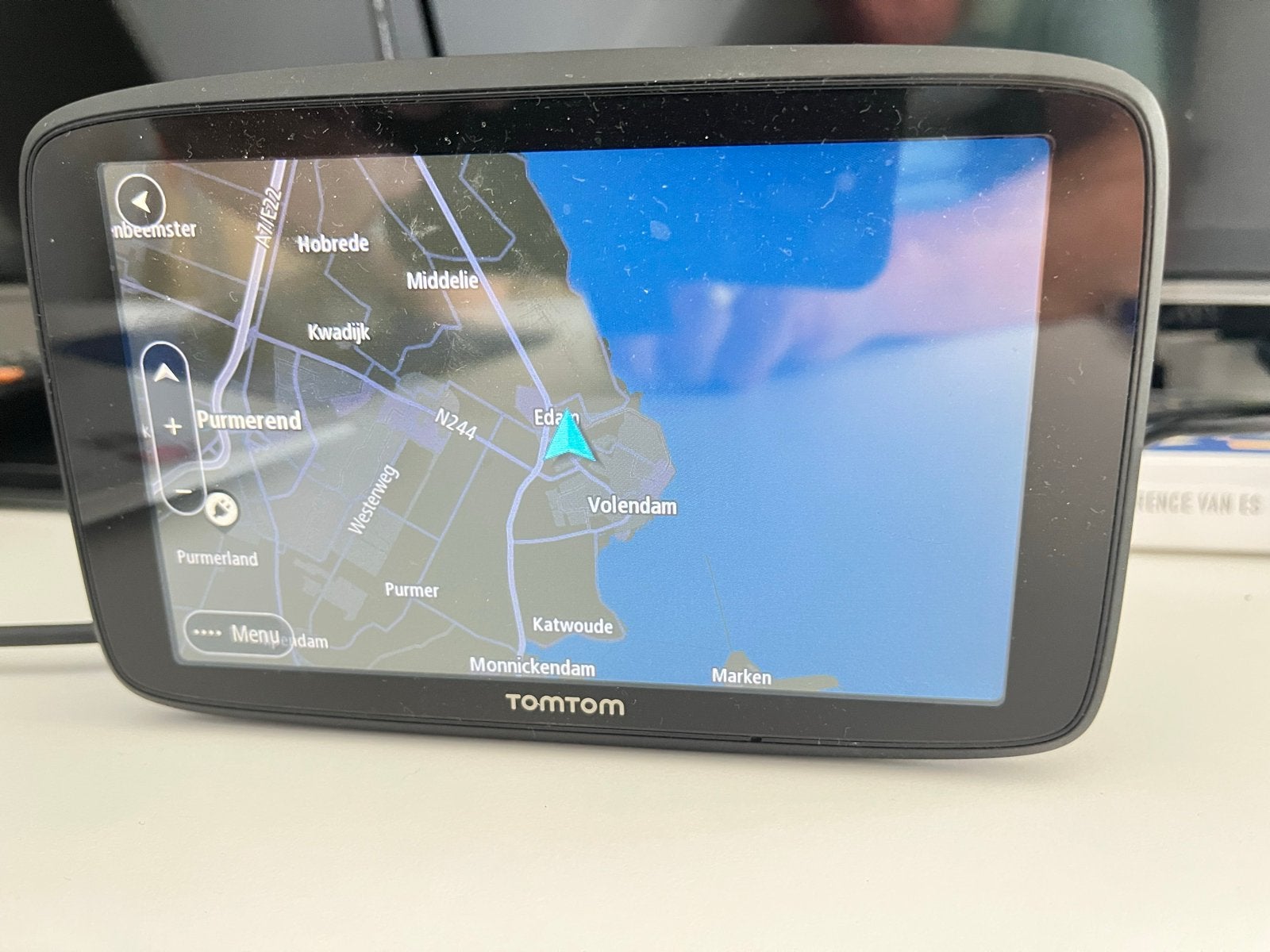 TomTom Go Essential Navigatiesysteem, Auto diversen, Autonavigatie, Ophalen, Gebruikt