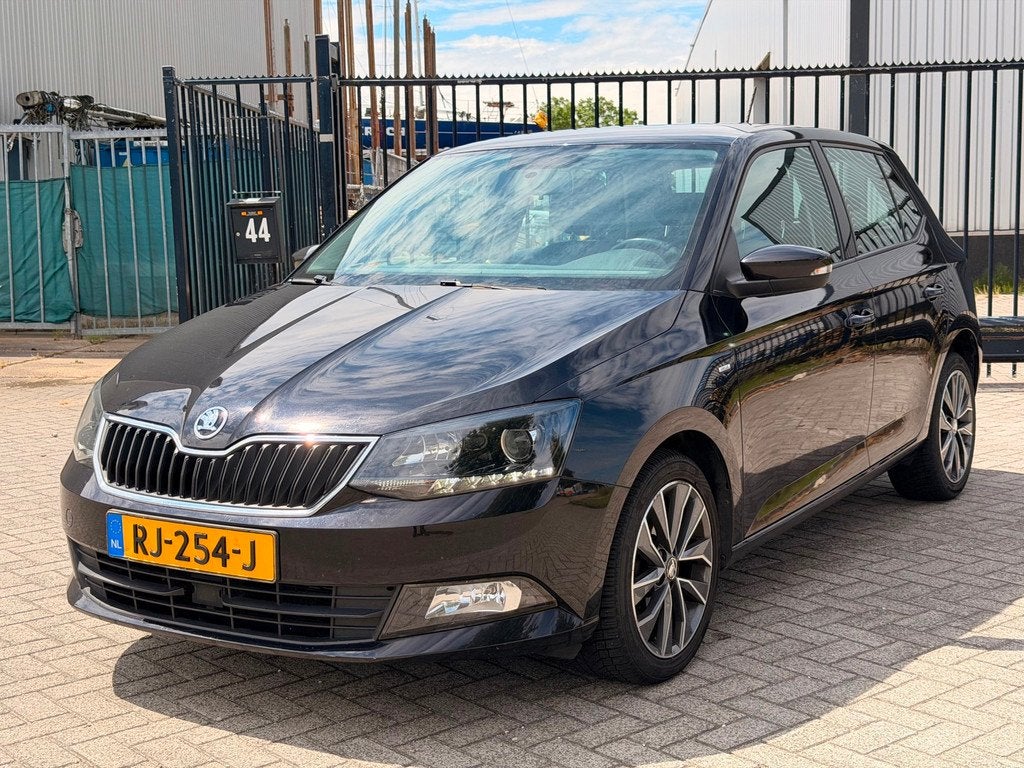 Skoda Fabia 1.0 TSI Drive Navi Airco Clima Div Opties, Voorwielaandrijving, Euro 6, 95 pk, Bedrijf