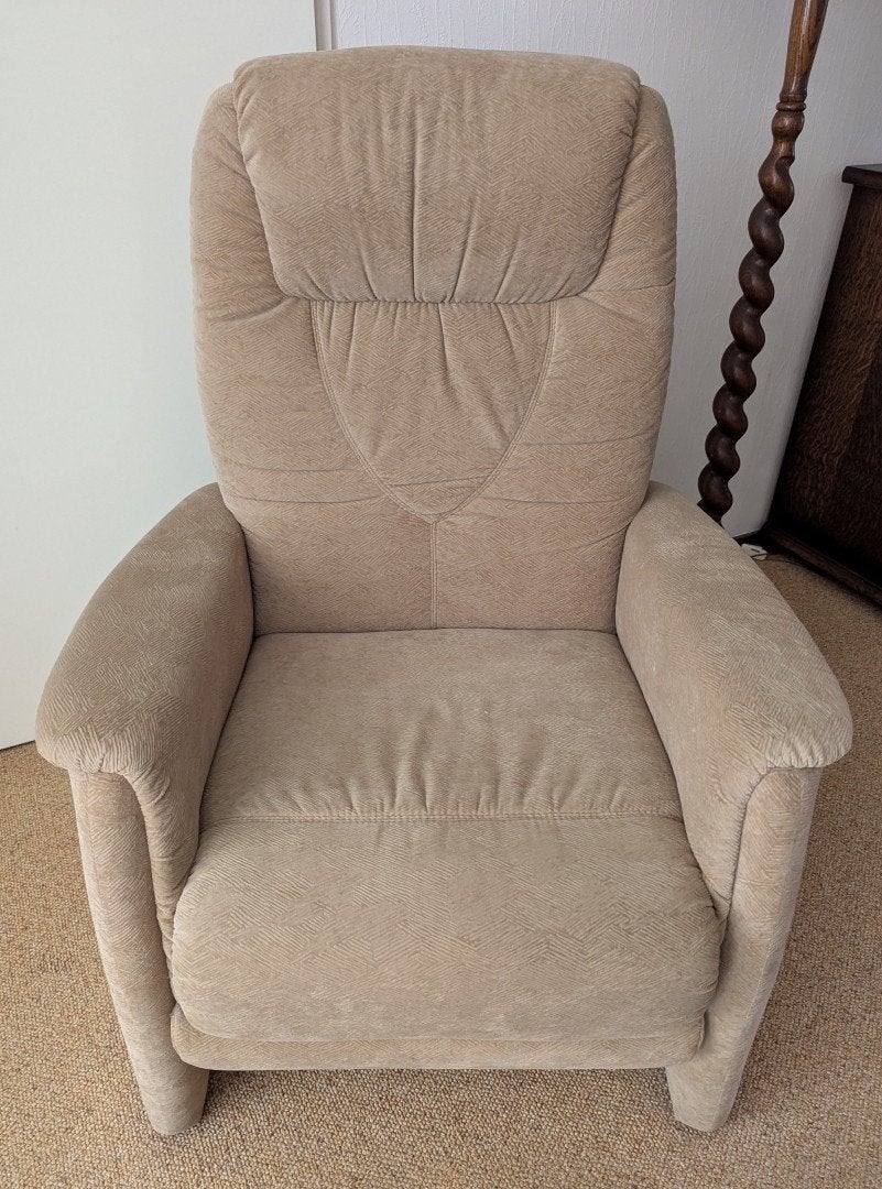 Prachtige elektrische relax fauteuil, Huis en Inrichting, Ophalen, Zo goed als nieuw, 75 tot 100 cm, 50 tot 75 cm