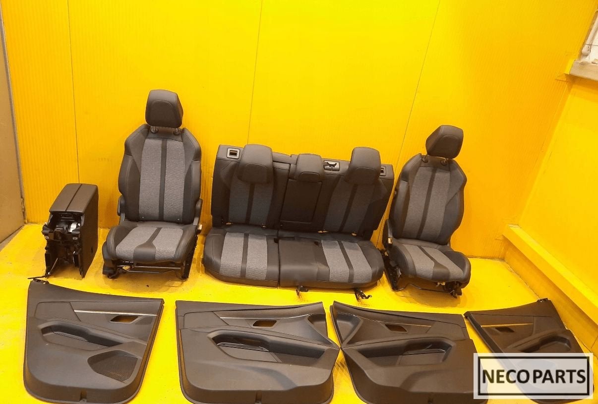 PEUGEOT 3008 II INTERIEUR SET STOELEN VERWARMD ORIGINEEL, Auto-onderdelen, Gebruikt, -, -, Ophalen of Verzenden