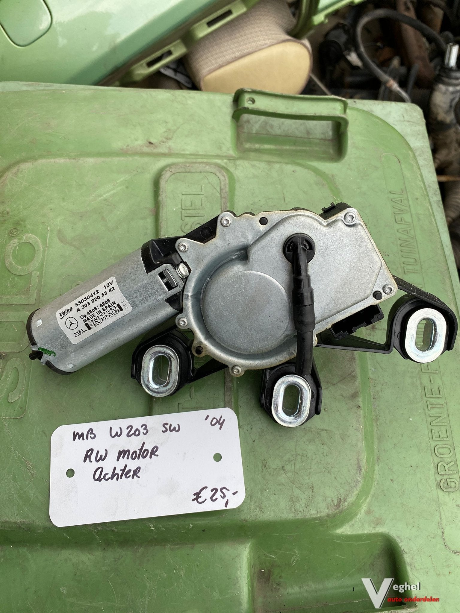 Mercedes W203 station 2004 Ruitenwissermotor achter A 203 82