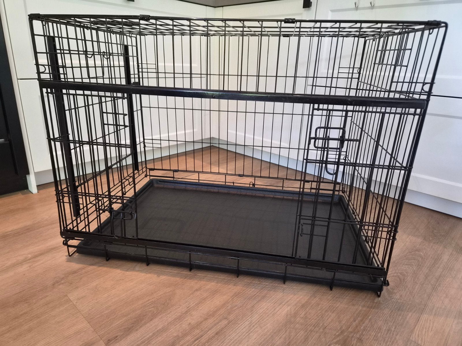 Hondenbench met schuifdeuren 91x61x69cm, Dieren en Toebehoren, Ophalen, Zo goed als nieuw