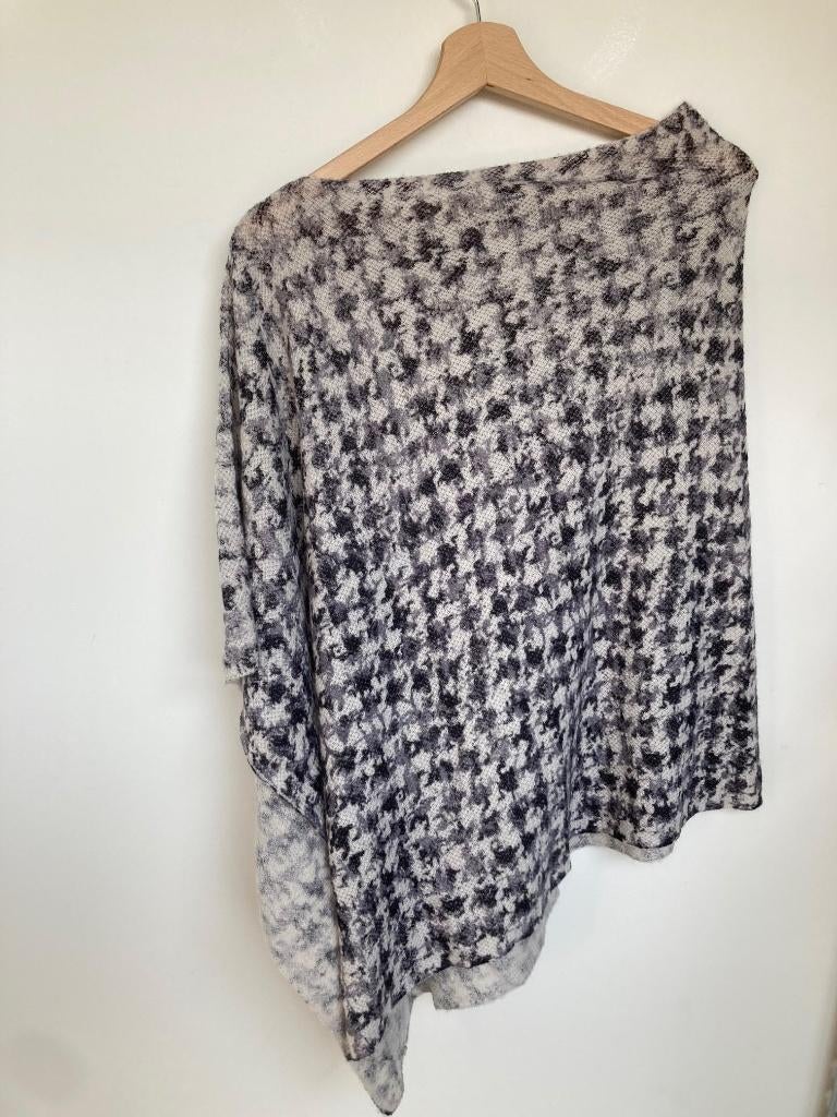 Brax dungebreide poncho wol alpaca poncho grijs maat 36/38, Kleding | Dames, Koningin Wilhelminaplein 13 World Fashio, 1062 HH, Amsterdam