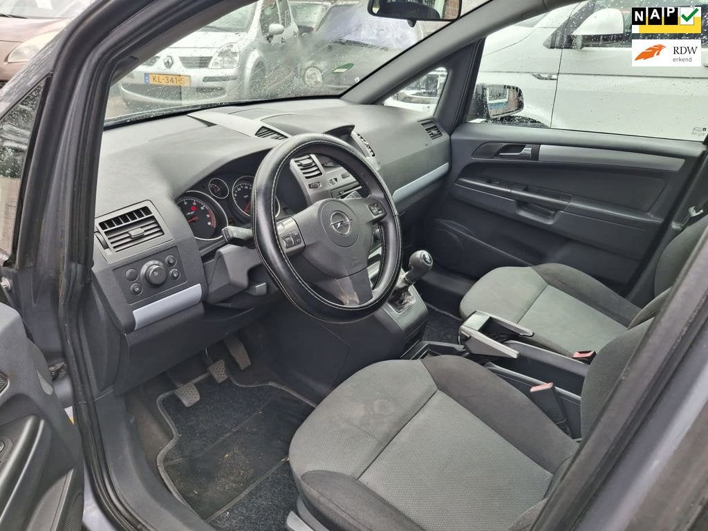 Opel Zafira 1.6 Enjoy, Auto's, Opel, Voorwielaandrijving, Stof, Gebruikt, 4 cilinders